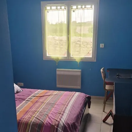 La Maison La Calade בית נופש *